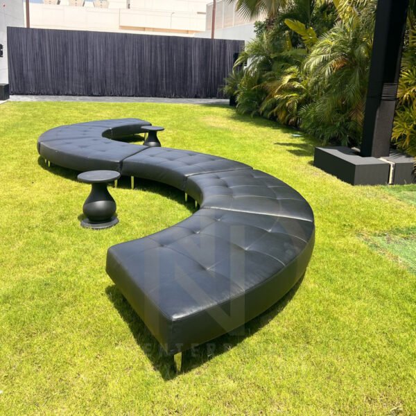 1 Serpentine Curve Lounge Sofa – Large Low-Back (15 Seater)